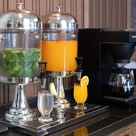Park Dedeman Mersin Marina Çiftlik Екстериор снимка
